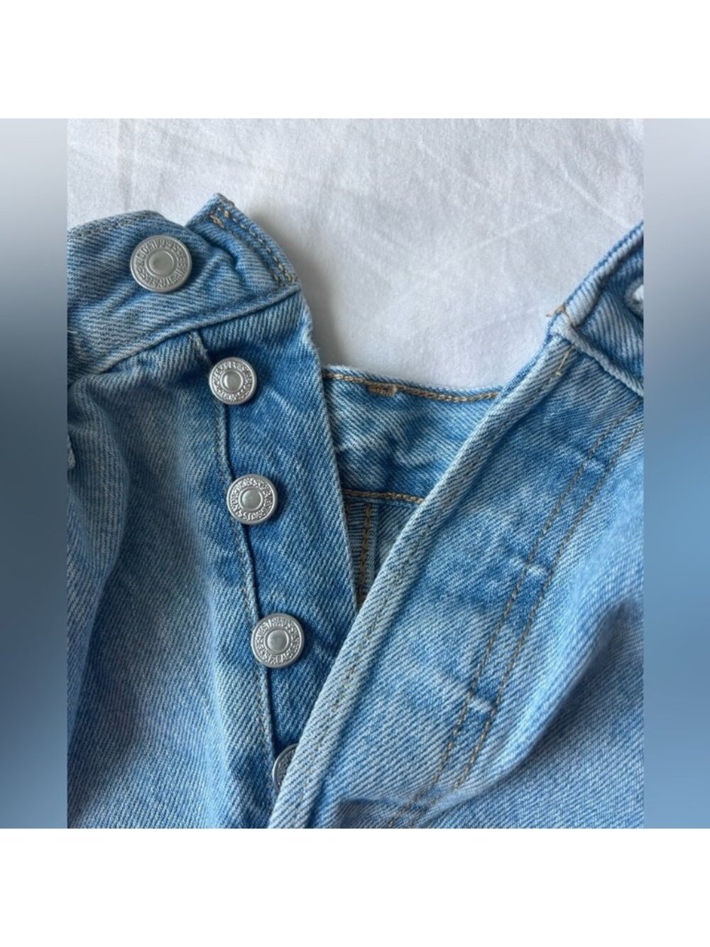 Denim shorts light wash - Picture 3 of 4